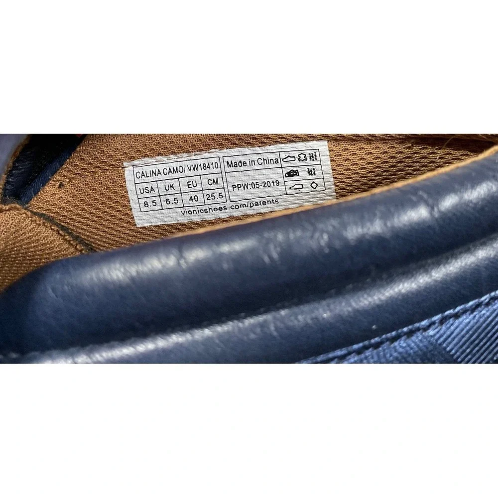 Vionic Calina Camo Navy Leather Slip On Sneakers Womens 8.5 Orthotic VW18410